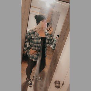 Meet your Posher, Savannah